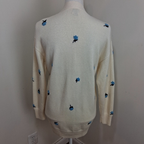 Kate Spade Dainty Bloom Applique Blue And Cream Cardigan Size XS - Picture 3 of 8